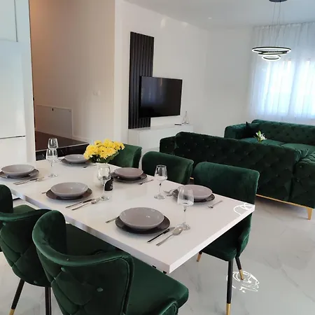 Villa Domino